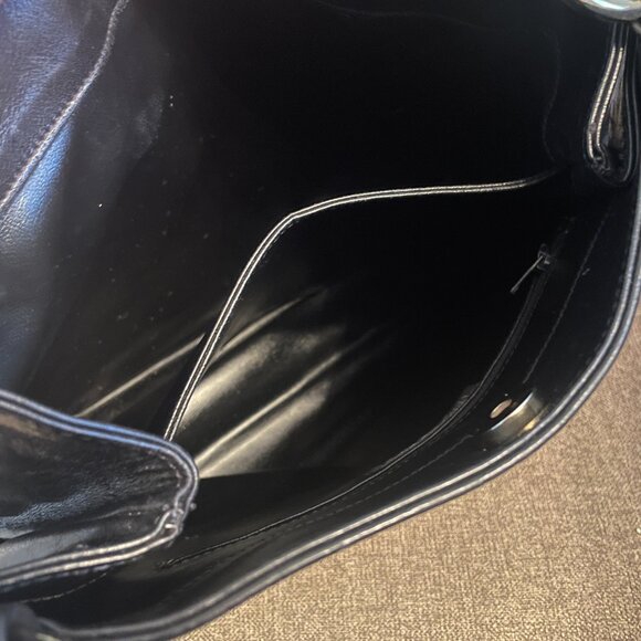 Holt Renfrew Vintage Leather Black Bag - Picture 6 of 9